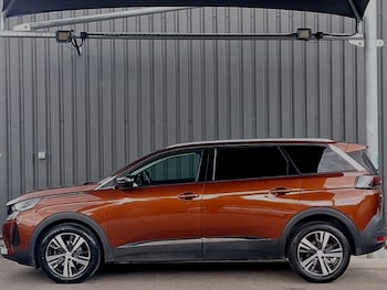 Used Peugeot 5008 2022 for sale - 79461095: Photo