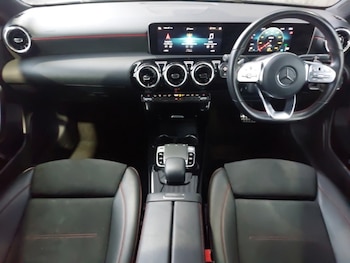 Used Mercedes-Benz A-Class 2019 for sale - 77595977: Photo