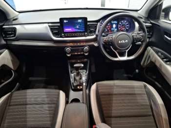 Used Kia Stonic 2021 for sale - 74503641: Photo