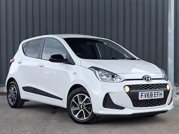 Used Hyundai i10 2018 for sale - 75714845: Photo
