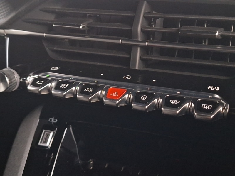 Used Peugeot 2008 2024 for sale - 77325002: Photo 12