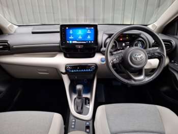 Used Toyota Yaris 2022 for sale - 74018545: Photo