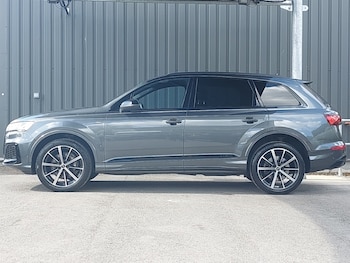 Used Audi Q7 2023 for sale - 78380731: Photo
