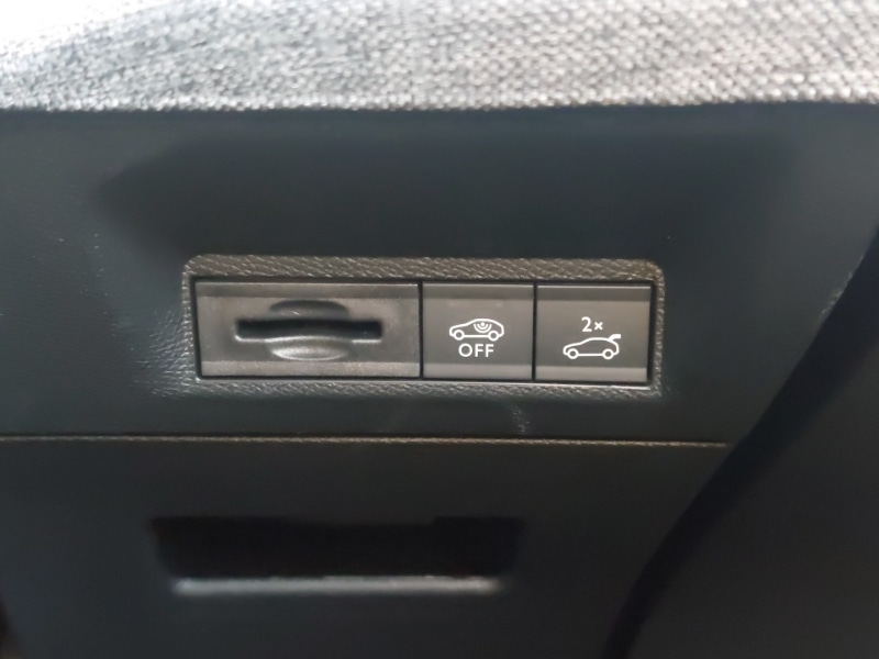 Used Peugeot 5008 2025 for sale - 76795655: Photo 17