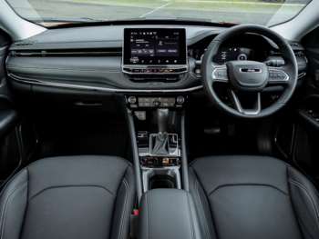 Used Jeep Compass 2025 for sale - 74610021: Photo