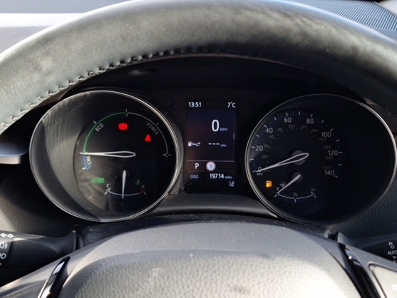 Used Toyota C-HR 2023 for sale - 77568916: Photo 11