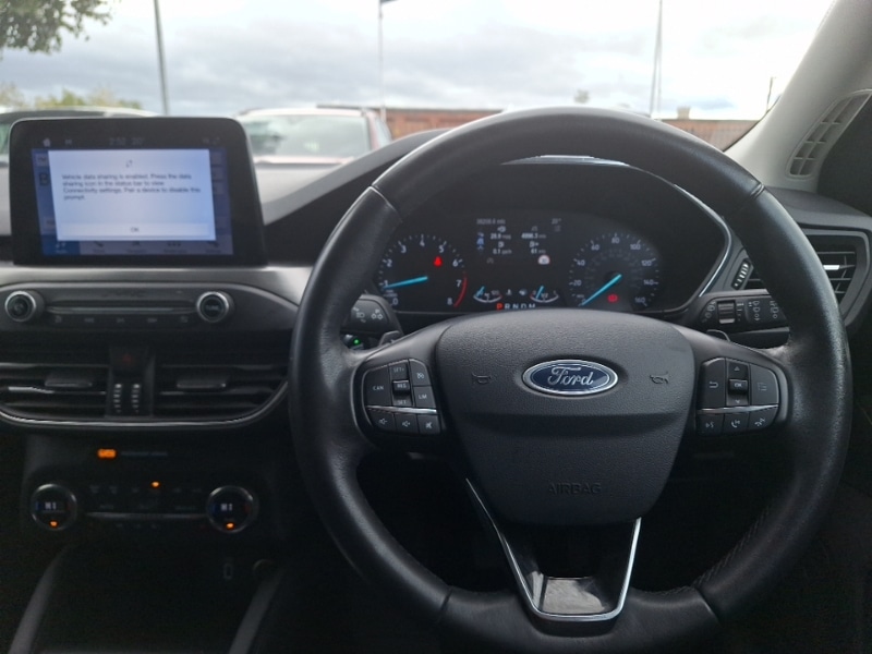 Used Ford Focus 2019 for sale - 76083332: Photo 2