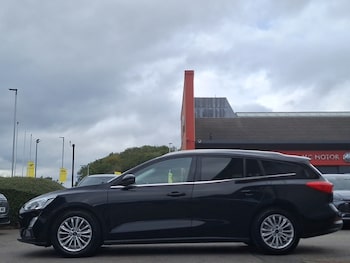 Used Ford Focus 2019 for sale - 76083332: Photo