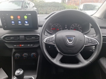 Used Dacia Sandero 2022 for sale - 76165973: Photo 2