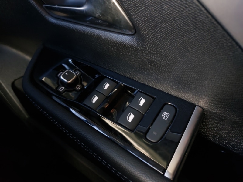 Used Vauxhall Astra 2024 for sale - 76941944: Photo 16