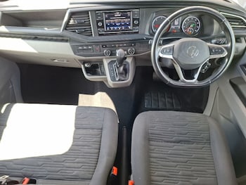 Used Volkswagen Transporter Shuttle 2020 for sale - 79393542: Photo
