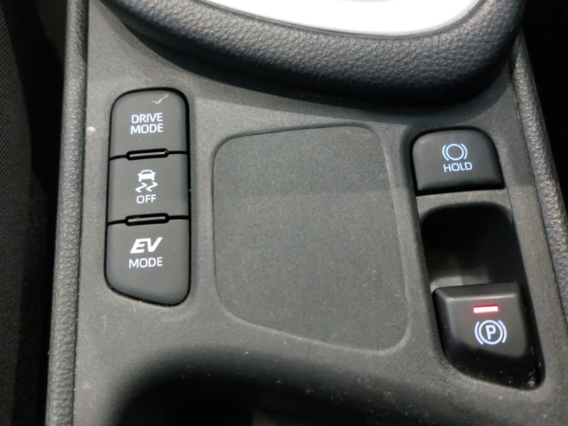 Used Toyota Yaris 2022 for sale - 76078468: Photo 14
