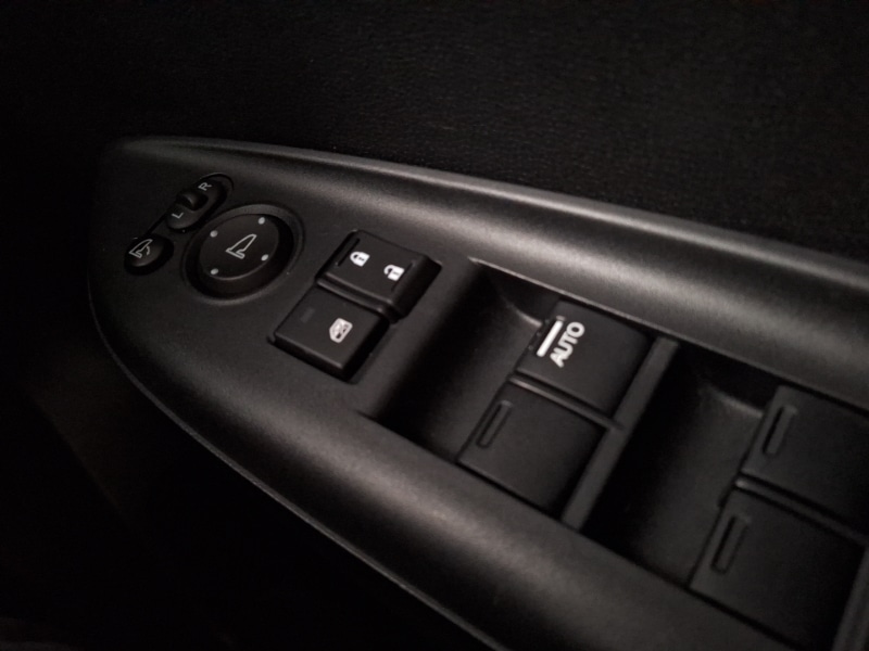 Used Honda Jazz 2018 for sale - 76713580: Photo 15