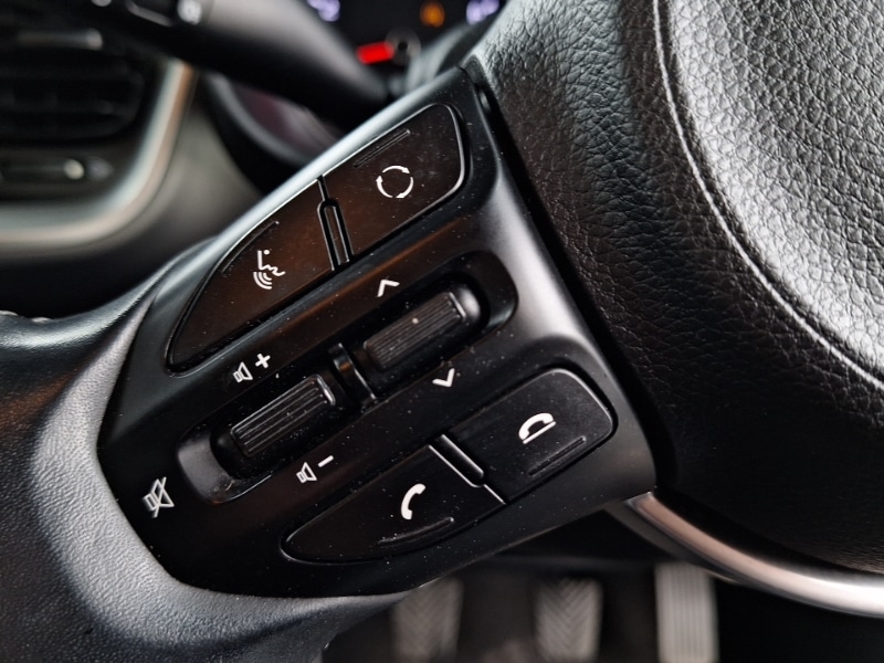 Used Kia Stonic 2019 for sale - 78126436: Photo 13