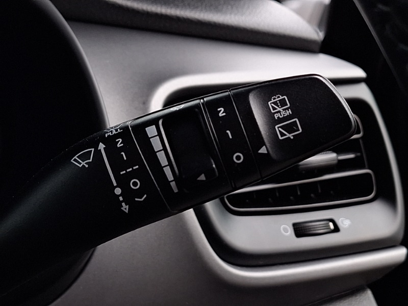 Used Kia Stonic 2019 for sale - 78126436: Photo 14