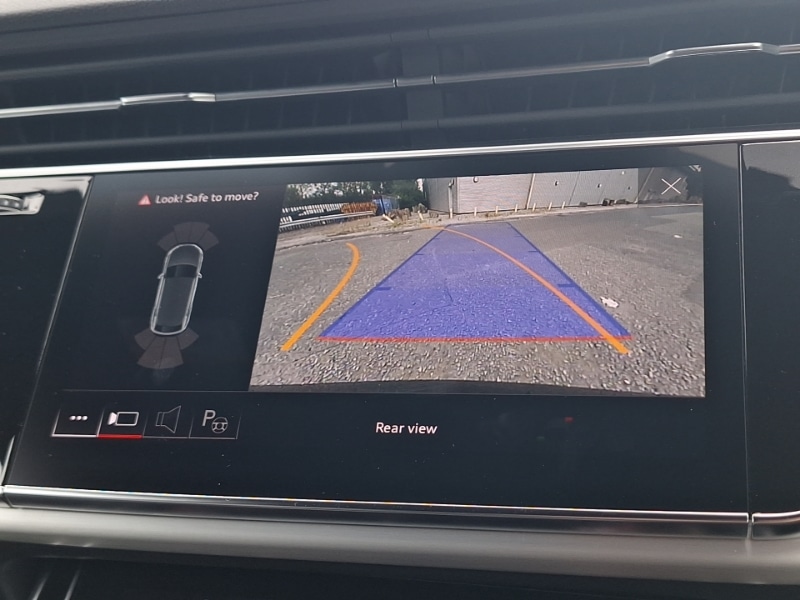 Used Audi Q8 2022 for sale - 76431493: Photo 15