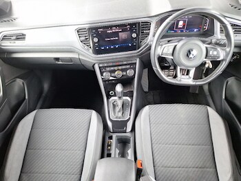 Used Volkswagen T-Roc 2021 for sale - 78546338: Photo