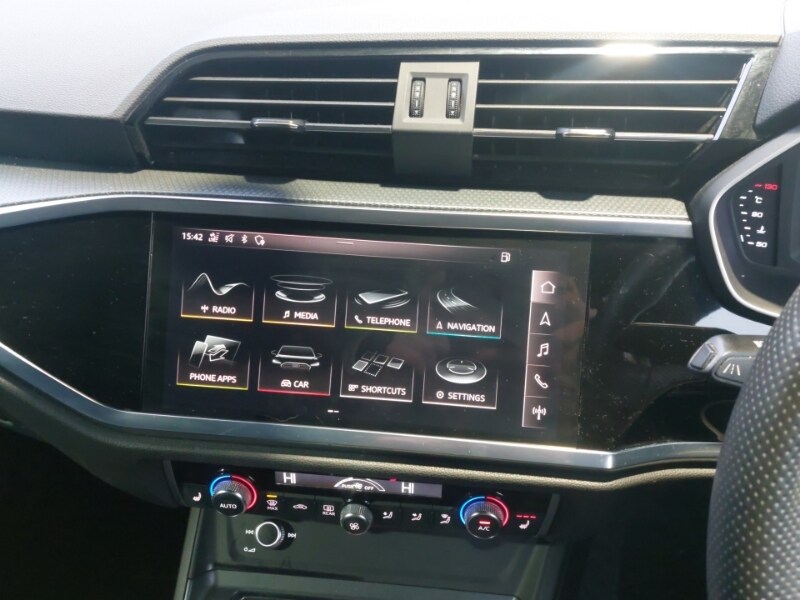 Used Audi Q3 2019 for sale - 77366210: Photo 12