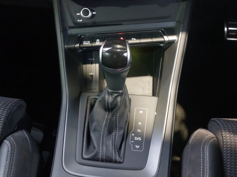 Used Audi Q3 2019 for sale - 77366210: Photo 13