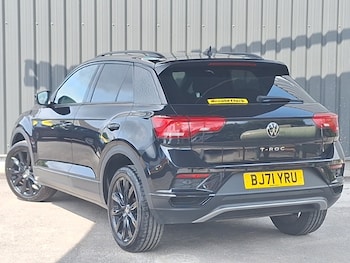 Used Volkswagen T-Roc 2021 for sale - 75583744: Photo