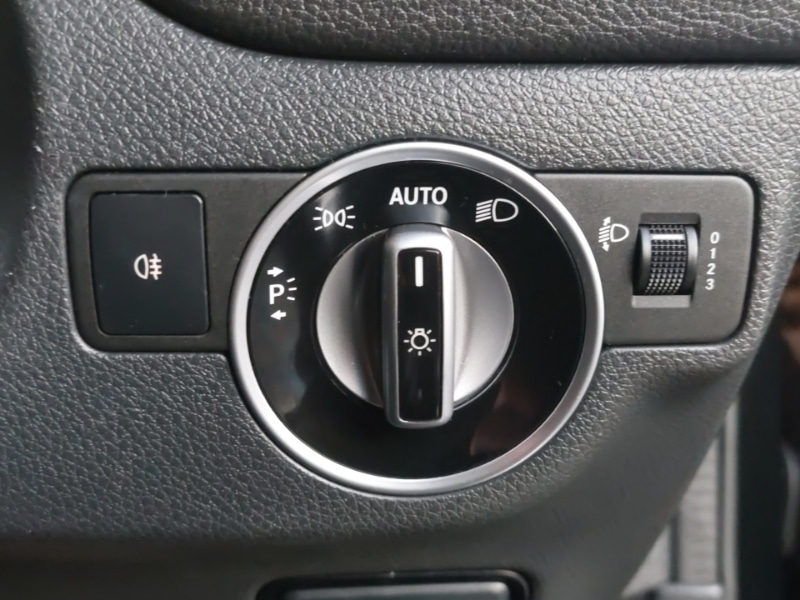 Used Mercedes-Benz GLA 2017 for sale - 76947234: Photo 12