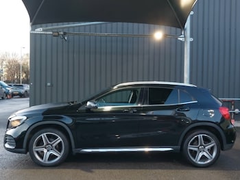 Used Mercedes-Benz GLA 2017 for sale - 76947234: Photo