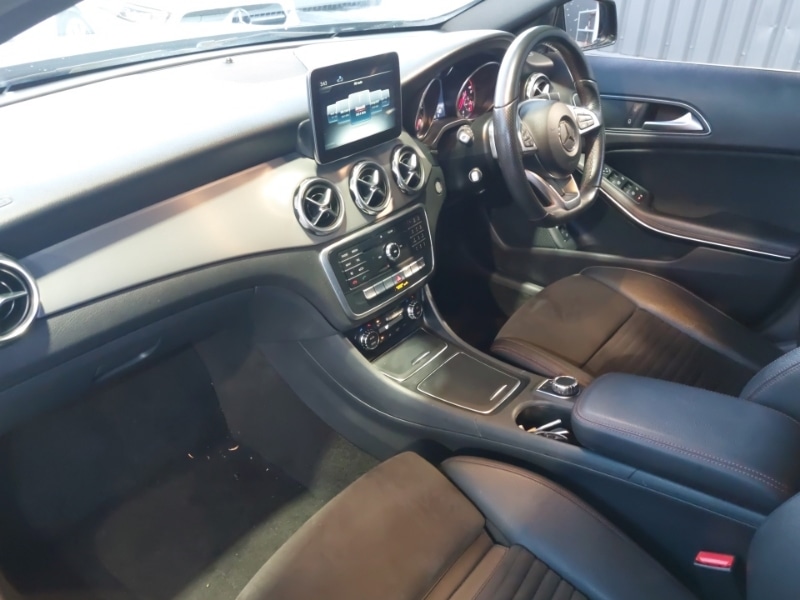 Used Mercedes-Benz GLA 2017 for sale - 76947234: Photo 5