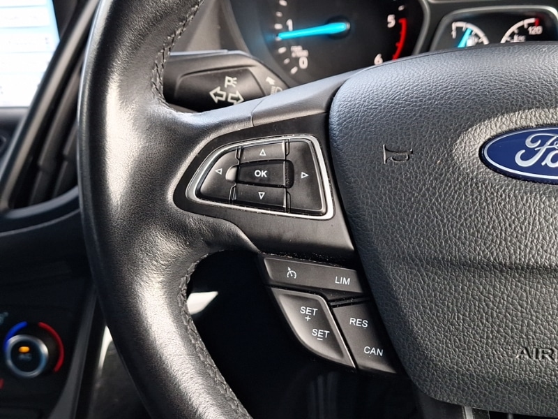 Used Ford Kuga 2017 for sale - 76839257: Photo 17