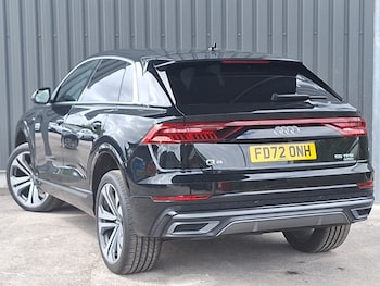 Used Audi Q8 2022 for sale - 75458204: Photo
