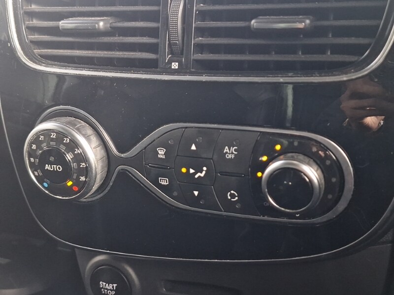 Used Renault Clio 2018 for sale - 77731256: Photo 15