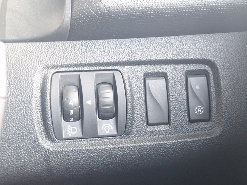 Used Renault Clio 2018 for sale - 77731256: Photo 18