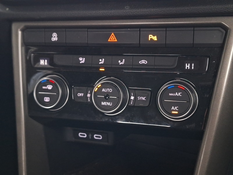 Used Volkswagen T-Roc 2020 for sale - 77419237: Photo 18