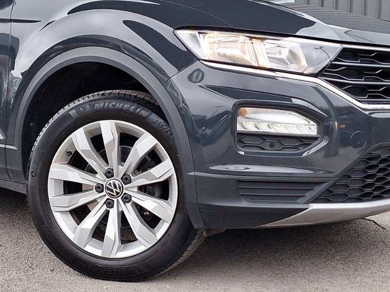 Used Volkswagen T-Roc 2020 for sale - 77419237: Photo 9