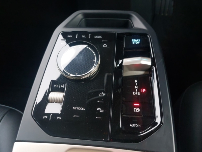 Used BMW iX 2022 for sale - 76970261: Photo 13