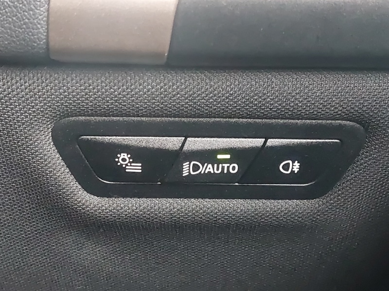 Used BMW iX 2022 for sale - 76970261: Photo 18