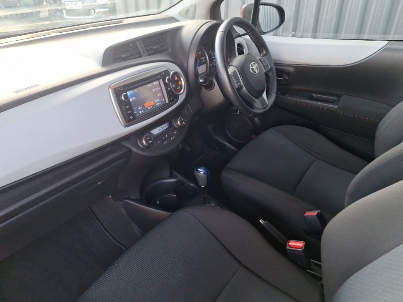 Used Toyota Yaris 2013 for sale - 78163943: Photo 5