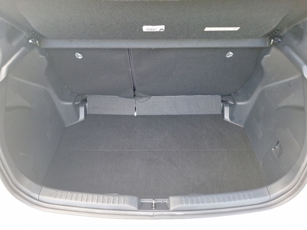 Used Toyota Yaris 2023 for sale - 75204916: Photo 8