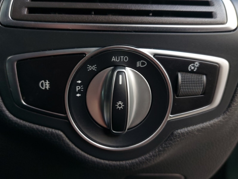 Used Mercedes-Benz C Class 2019 for sale - 78071157: Photo 15