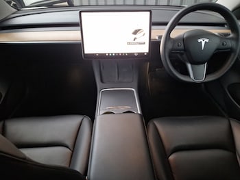 Used Tesla Model 3 2021 for sale - 77035193: Photo