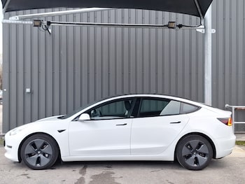 Used Tesla Model 3 2021 for sale - 77035193: Photo