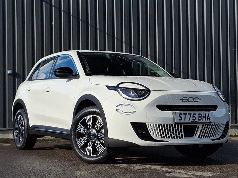 Used Fiat 600 2025 for sale - 76418858: Photo 1