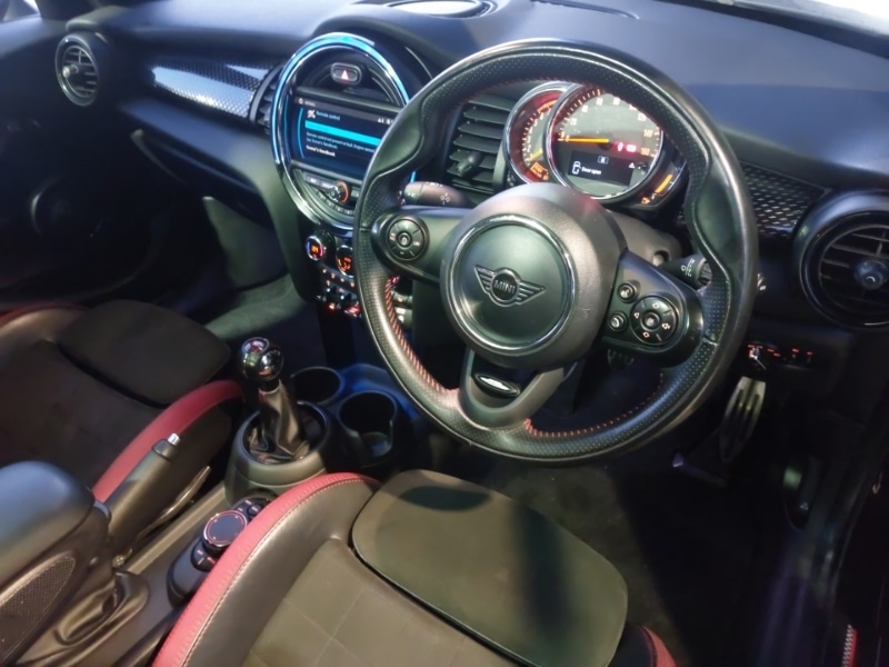 Used MINI Hatch 2019 for sale - 76785619: Photo 11