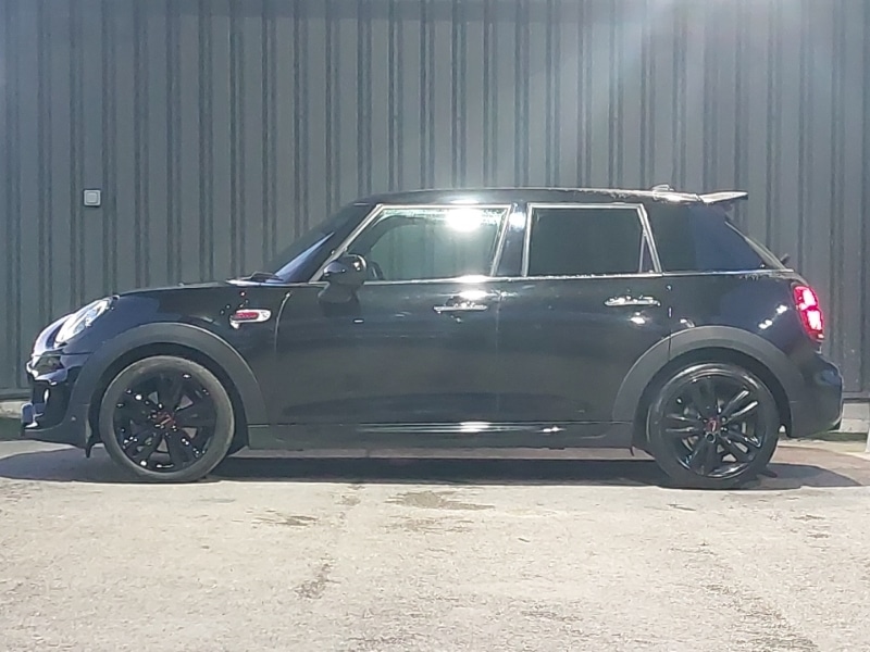 Used MINI Hatch 2019 for sale - 76785619: Photo 4