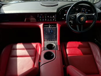 Used Porsche Taycan 2020 for sale - 79406781: Photo
