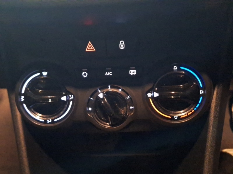 Used Peugeot 208 2016 for sale - 76630655: Photo 18