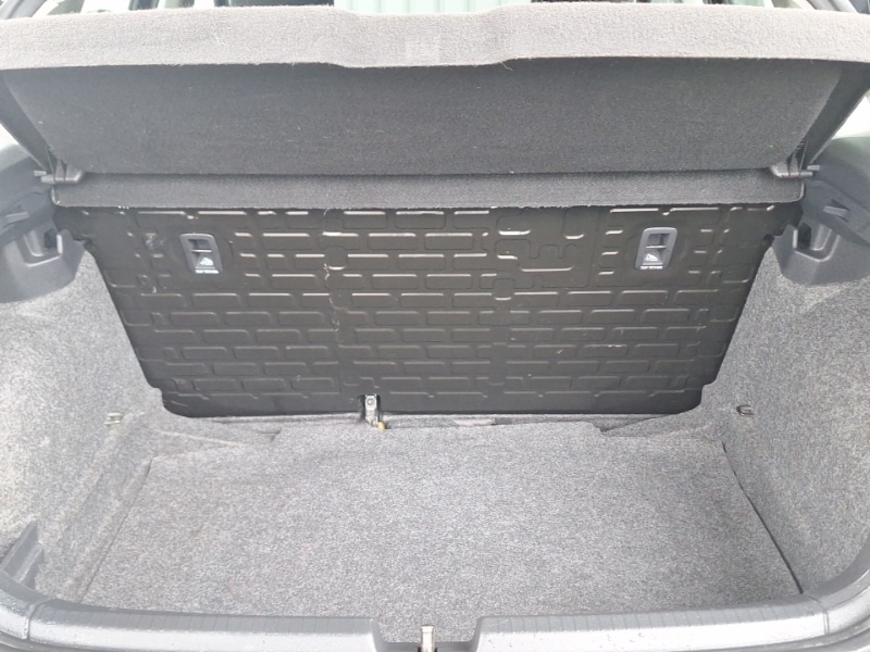 Used Volkswagen Polo 2018 for sale - 76602647: Photo 8