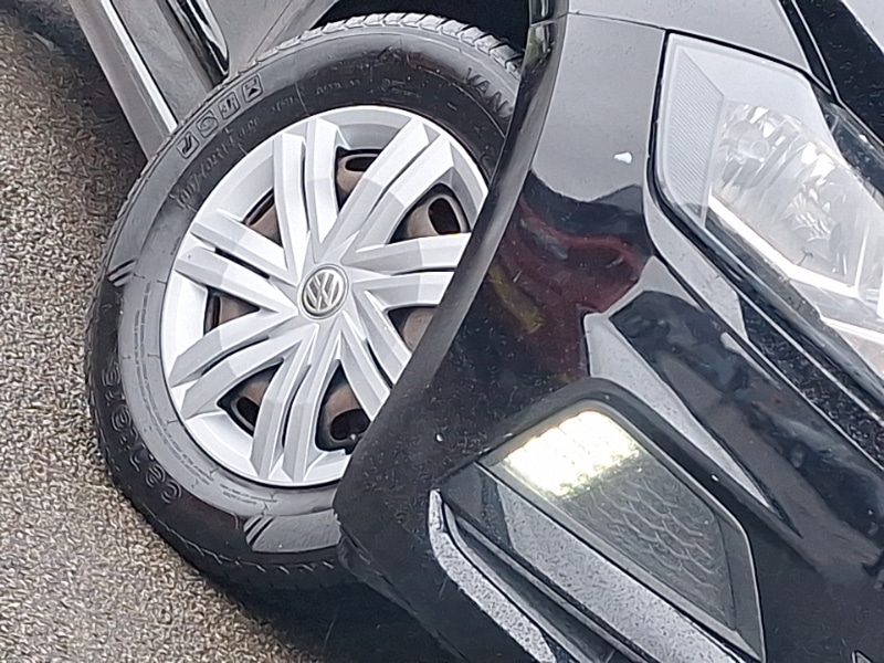 Used Volkswagen Polo 2018 for sale - 76602647: Photo 9