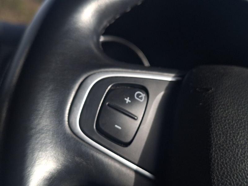 Used Renault Clio 2018 for sale - 77776658: Photo 12