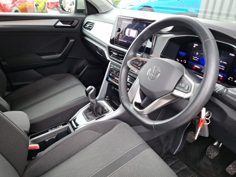 Used Volkswagen T-Roc 2024 for sale - 77852379: Photo 10