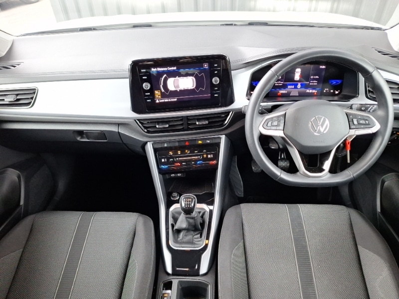 Used Volkswagen T-Roc 2024 for sale - 77852379: Photo 2